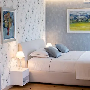 Apartment Seven Luxury, Tirana