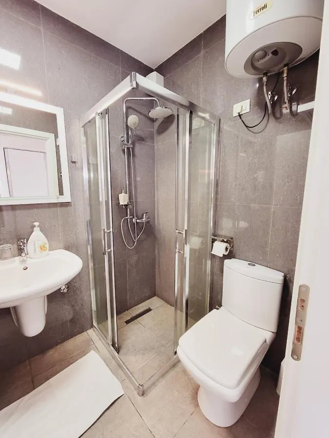 Гостевой дом Отель Nuestra Casa Тирана